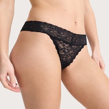 F&F 3-Pack Floral Lace Thongs in Multi Black White