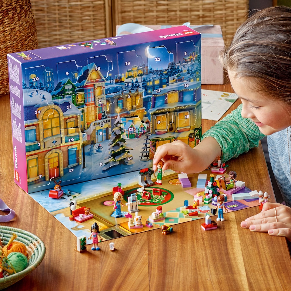 Obrázek 1 pro produkt LEGO Friends 42668 Adventní kalendář 2025
