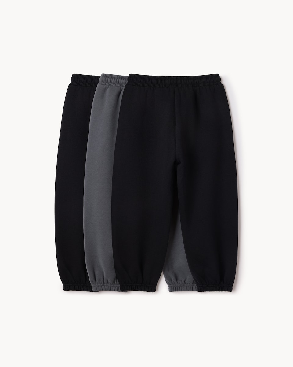 image 1 of F&F Boys 3-Pack Cotton Rich Cuffed Joggers in Black