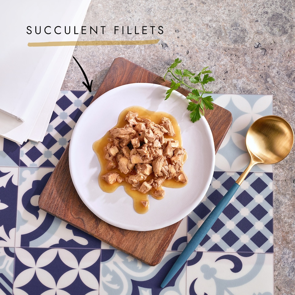 image 1 of Gourmet Perle Cat Food Chef Collection 40X85g