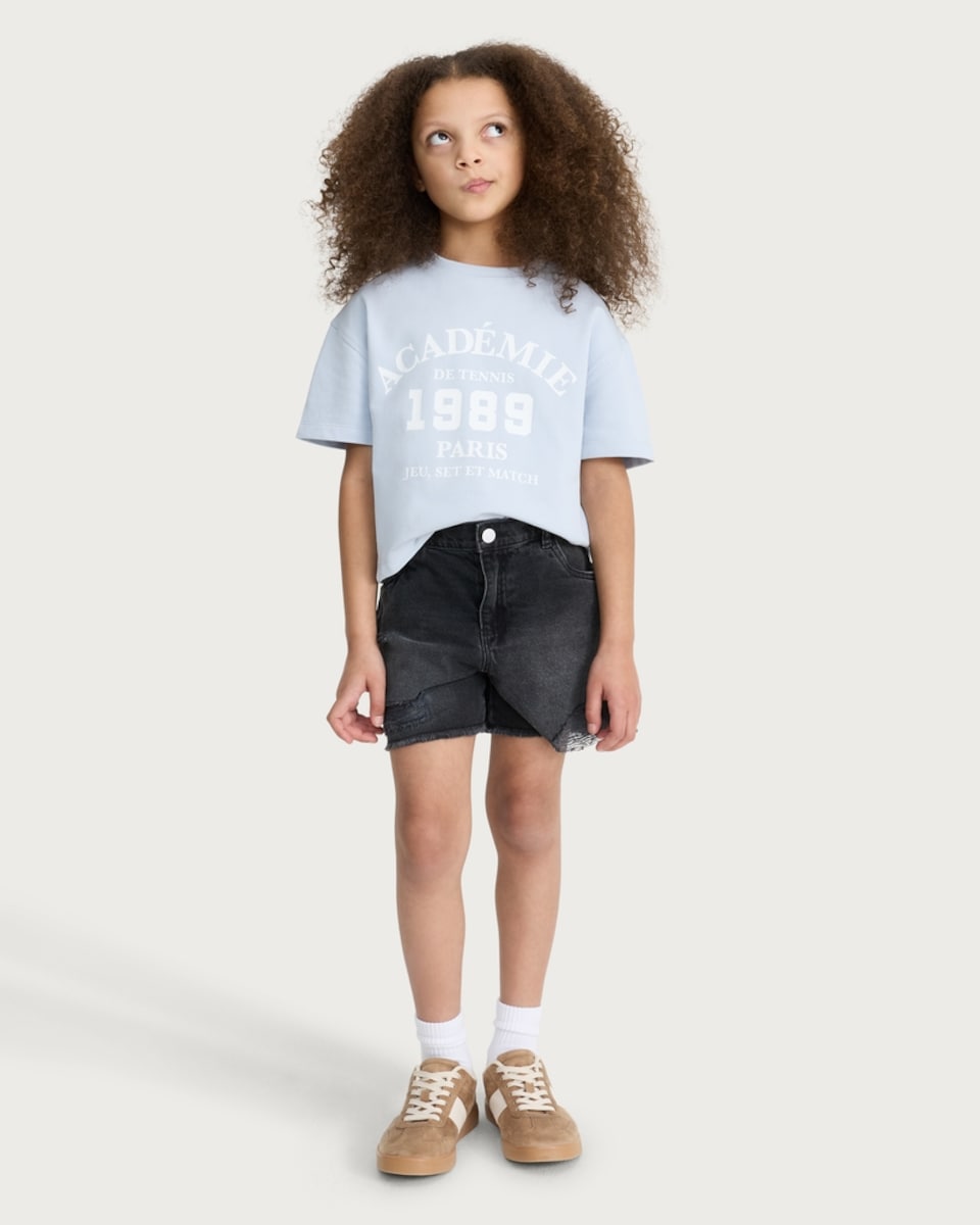 image 1 of F&F Girls Pure Cotton Distressed Frayed Hem Shorts in Black