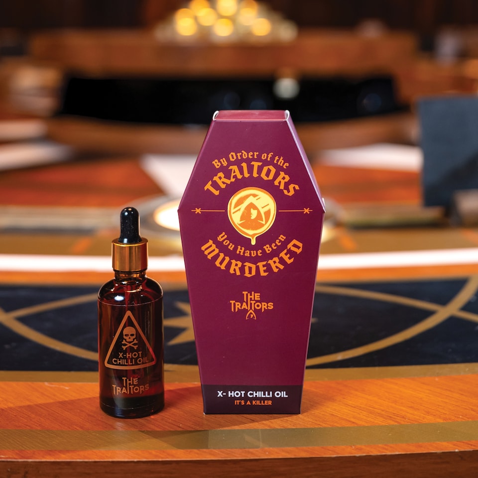 image 1 of The Traitors Hot Chilli Flavoured Sunflower Oil 45Ml Gift Set