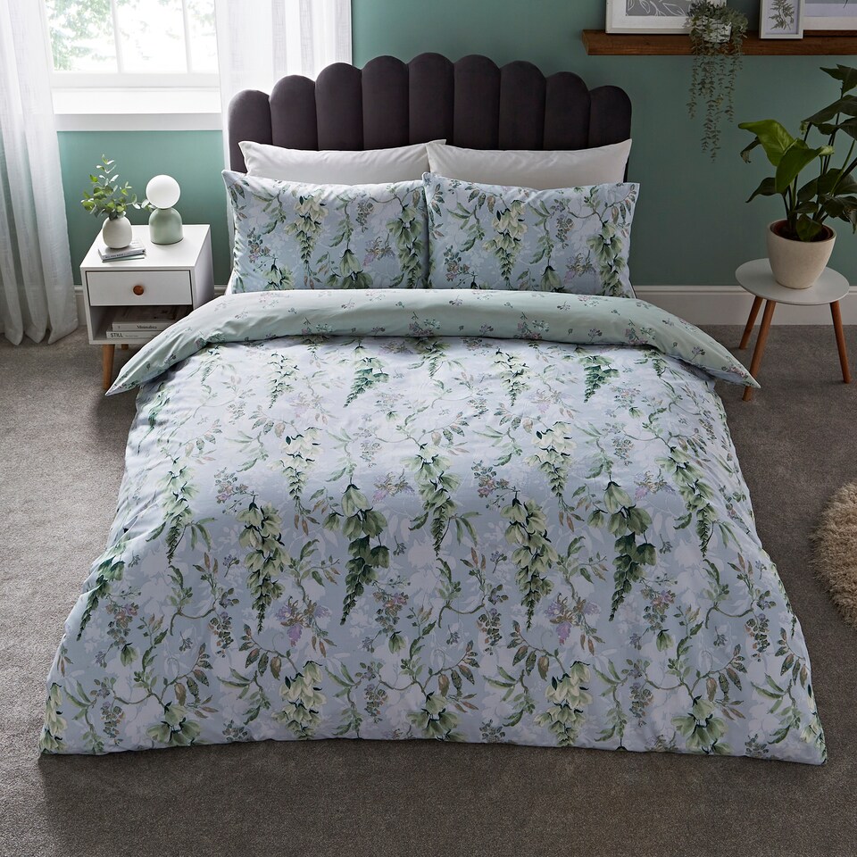 image 1 of Silentnight Supersoft Wisteria Duvet Set Double