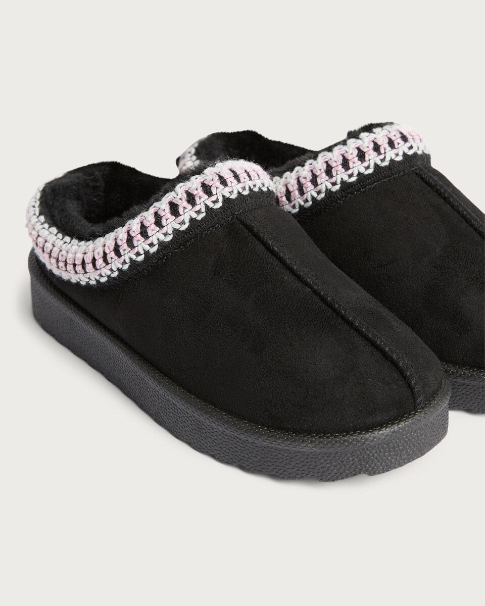 image 1 of F&F Girls Woven Trim Faux Fur Lined Chunky Slippers in Black