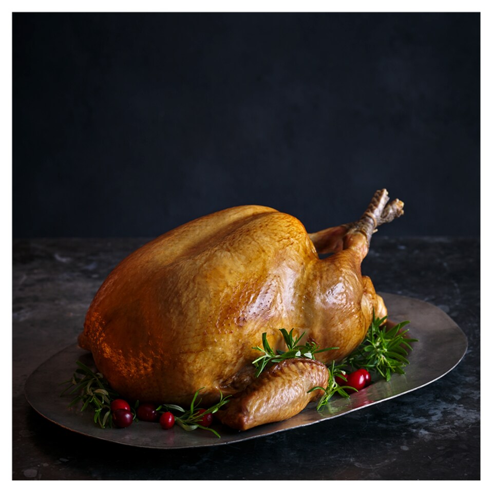 Tesco Organic Free Range Whole Turkey Medium 4kg-5.25kg Serves 10-12