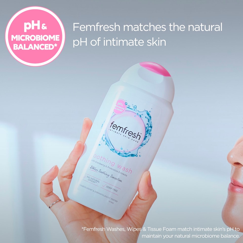 image 1 of Femfresh Soothing Wash 250Ml