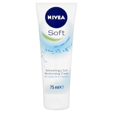 NIVEA Soft Moisturiser 75ml