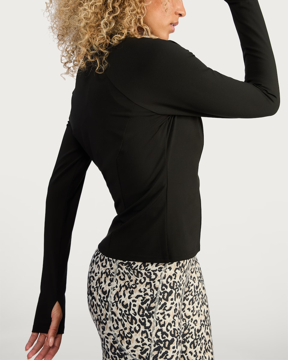 image 1 of F&F Active Long Sleeve Half Zip Jacket in Black