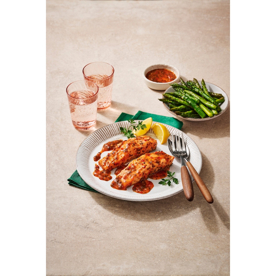 image 1 of Tesco 2 Sweet Chilli & Salmon fillet 240g