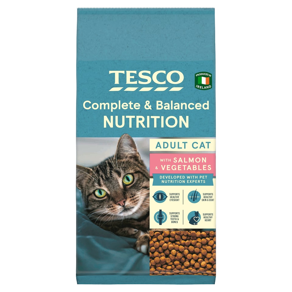 Tesco Complete & Balanced Nutrition Adult Cat with Salmon & Vegetables 2kg