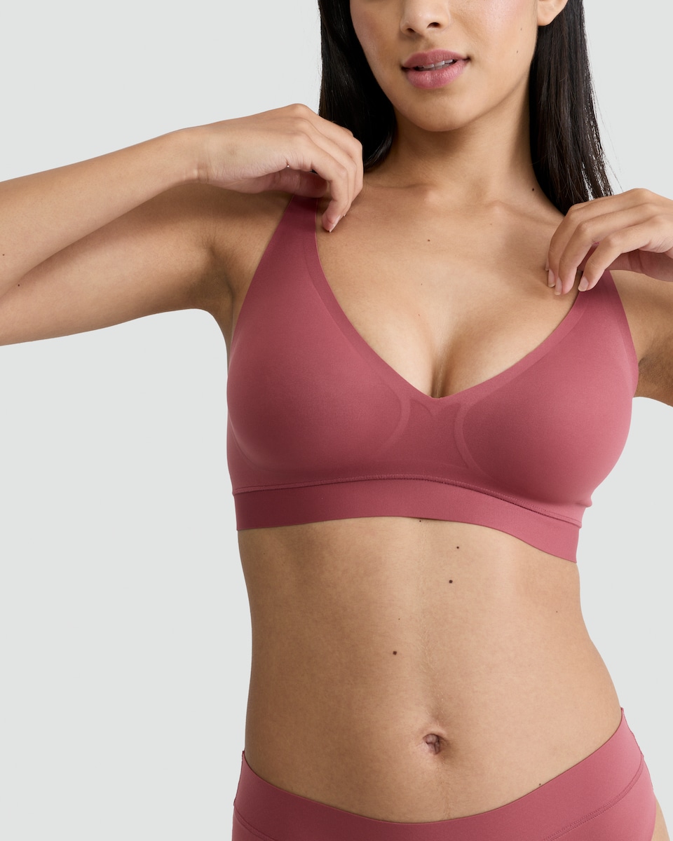 image 1 of F&F Contour Non Wired Seamfree Crop Top in Purple