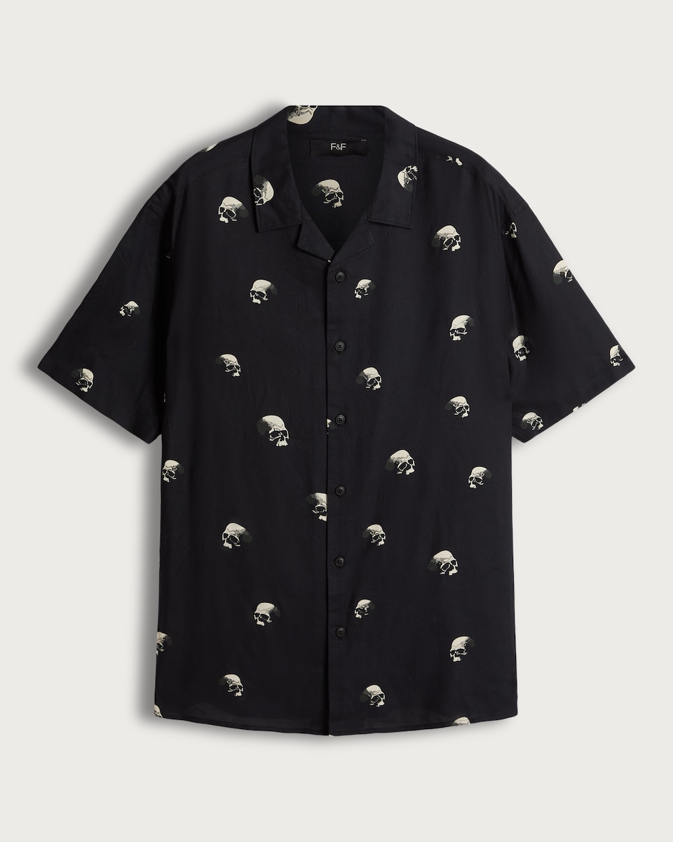 F&F Skull Print Short Sleeved Shirt in Black