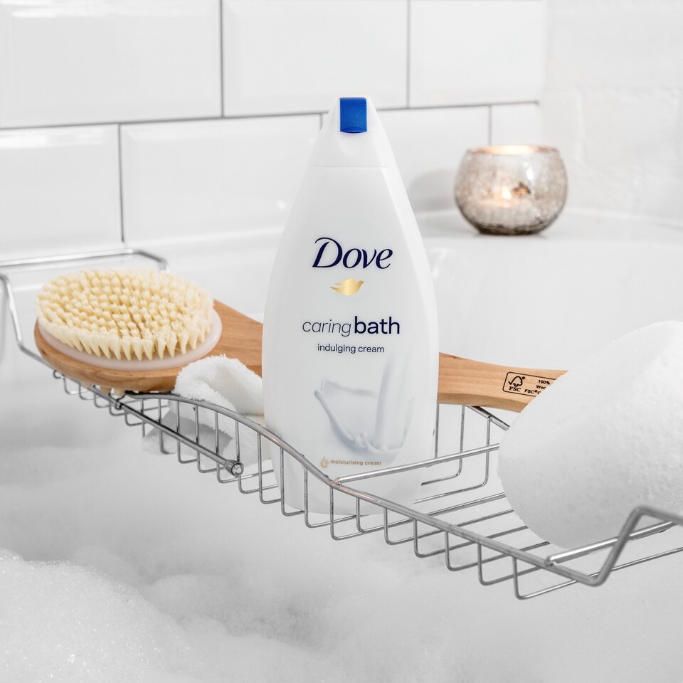 image 1 of Dove Indulging Bath Soak 500Ml