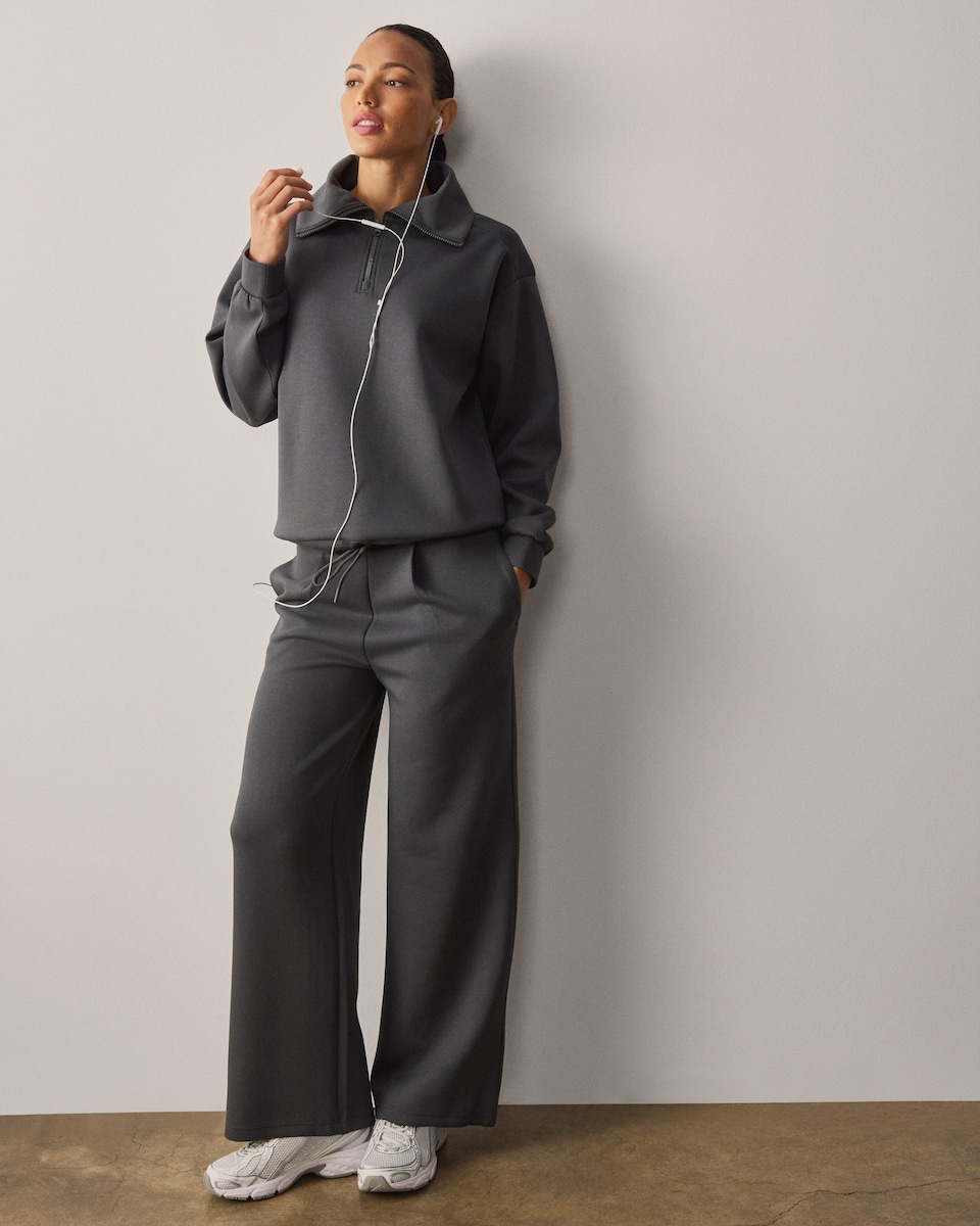 image 1 of F&F Active Half Zip Sweatshirt in Chocolate