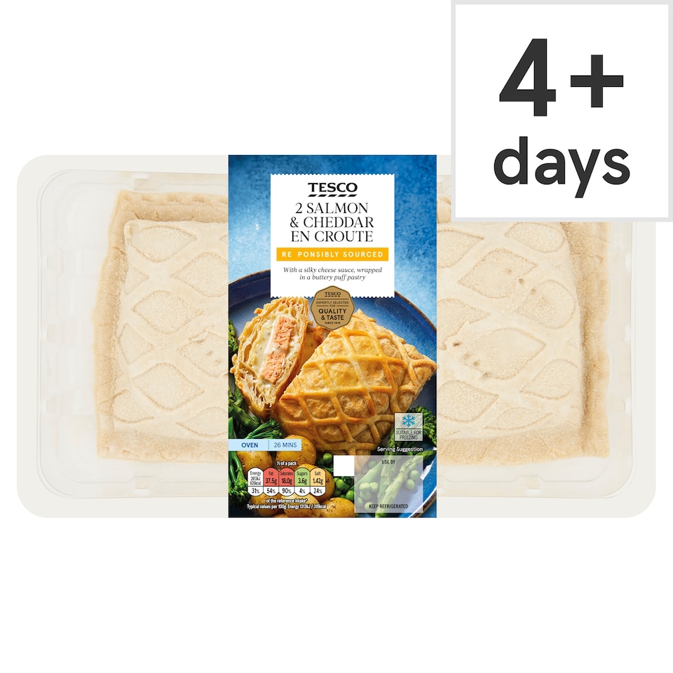 Tesco Salmon & Cheddar En Croute 450G