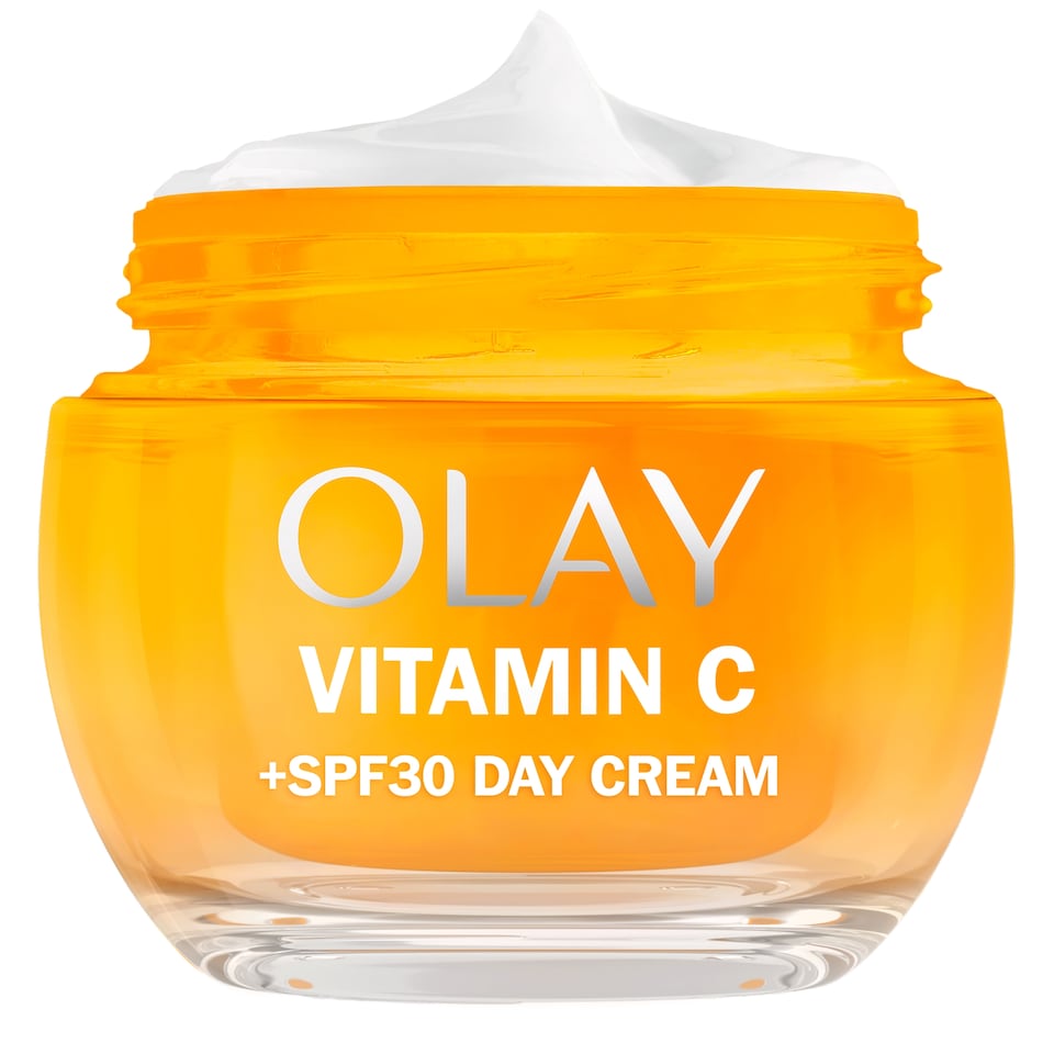 image 1 of Olay Vitamin C Face Moisturiser Day Cream SPF30 50ml