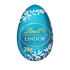 Lindt Lindor Salted Caramel Milk Chocolate Easter Egg 28g
