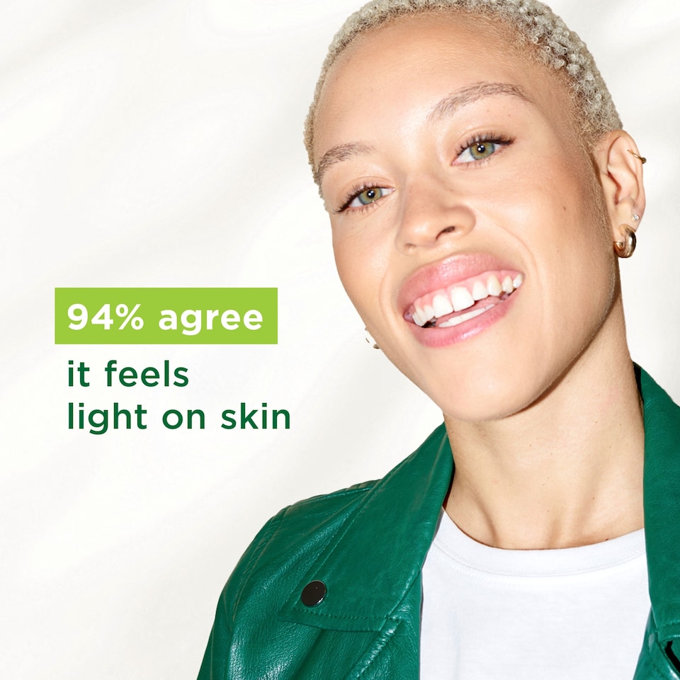 image 1 of Simple Kind To Skin Hydrating Light Moisturiser 125Ml