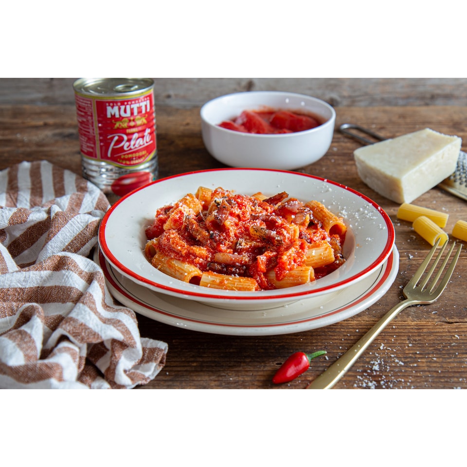 image 1 of Mutti Peeled Whole Plum Tomatoes 4x400g