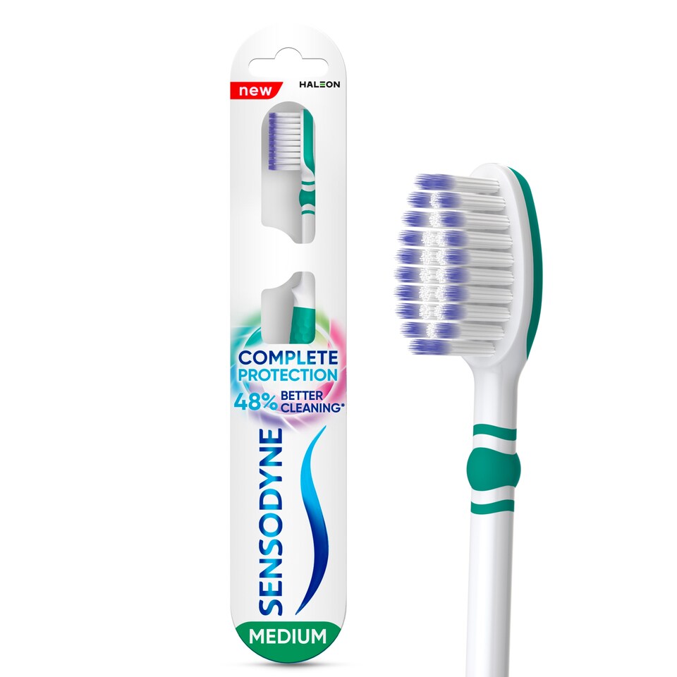 Sensodyne Complete Protection Medium fogkefe 1. kép