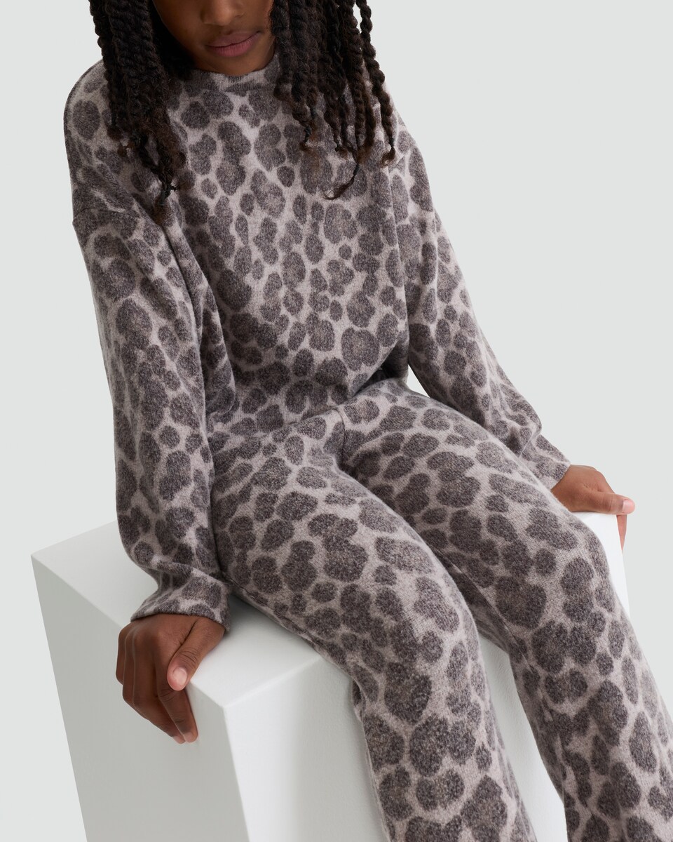 image 1 of F&F Girls Textured Leopard Print Outfit in Light Nude