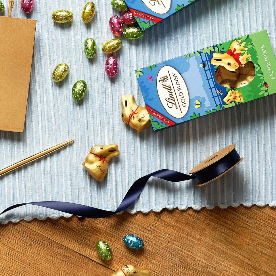 image 1 of Lindt Gold Bunny Milk Chocolate Easter Treats 80G