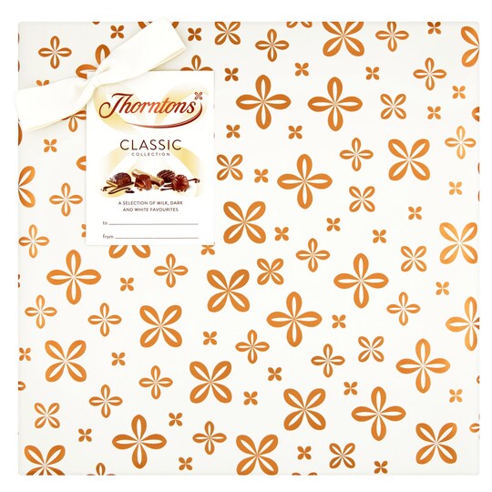 Gift Wrapped Classic Chocolates 462G