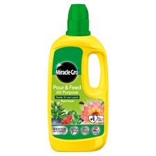 Miracle Gro Pour & Feed Plant Feed 1L