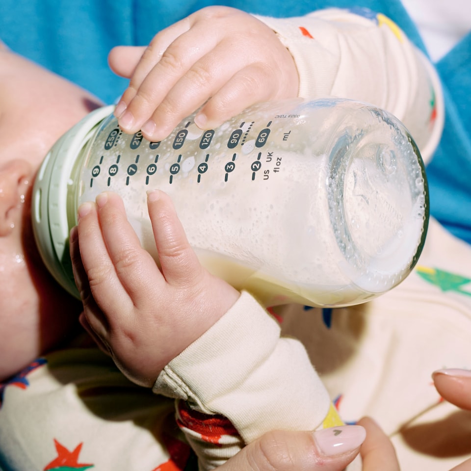 image 1 of Tommee Tippee Natural Start Baby Bottles, Glass, 250ml, 0m+, Pack of 1