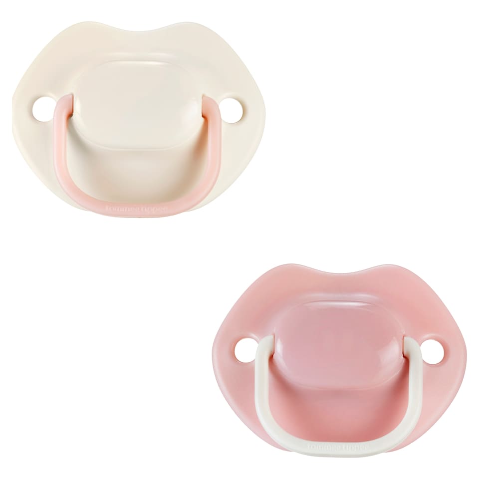 image 1 of Tommee Tippee Moda Orthodontic Soothers 0-6m 2 Pack