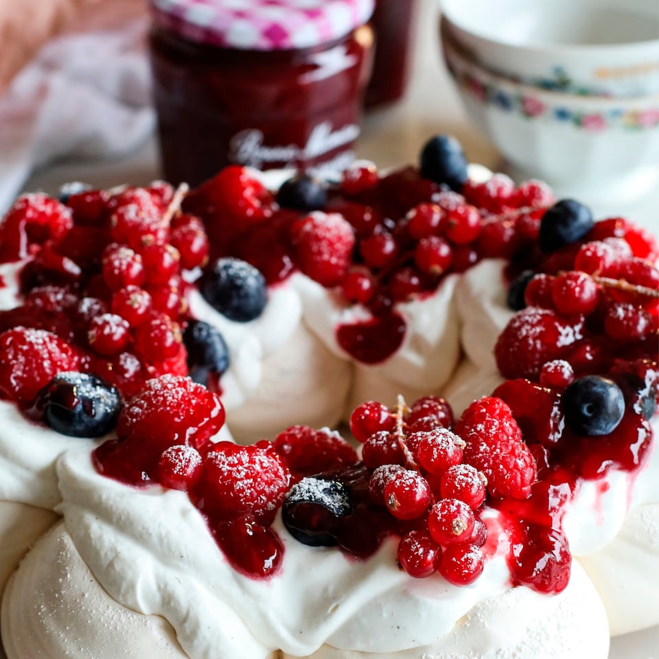 image 1 of Bonne Maman Intense Raspberry Jam 335G
