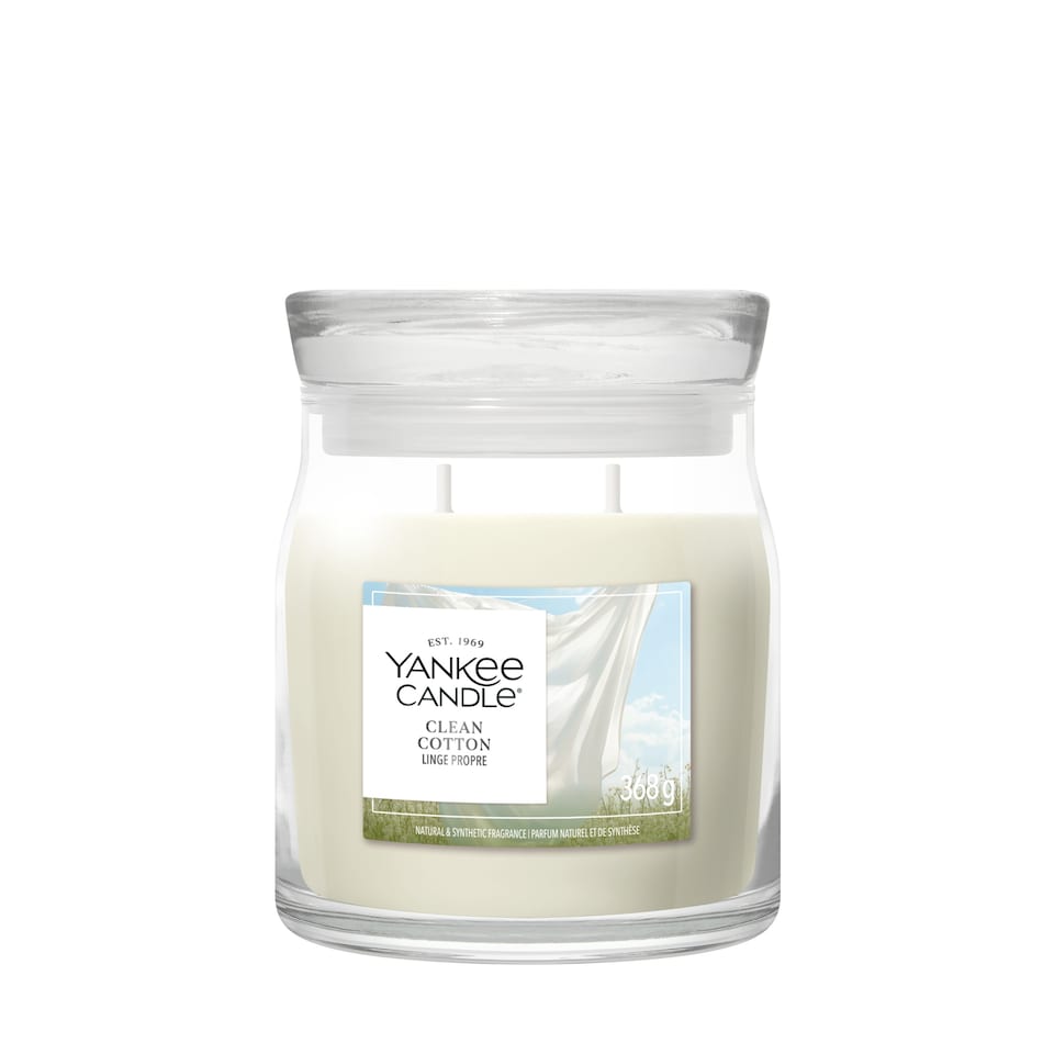 image 1 of Yankee Candle Signature Clean Cotton Medium Jar 368g