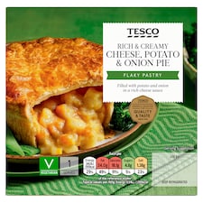 Tesco Cheese & Onion Pie 200g 