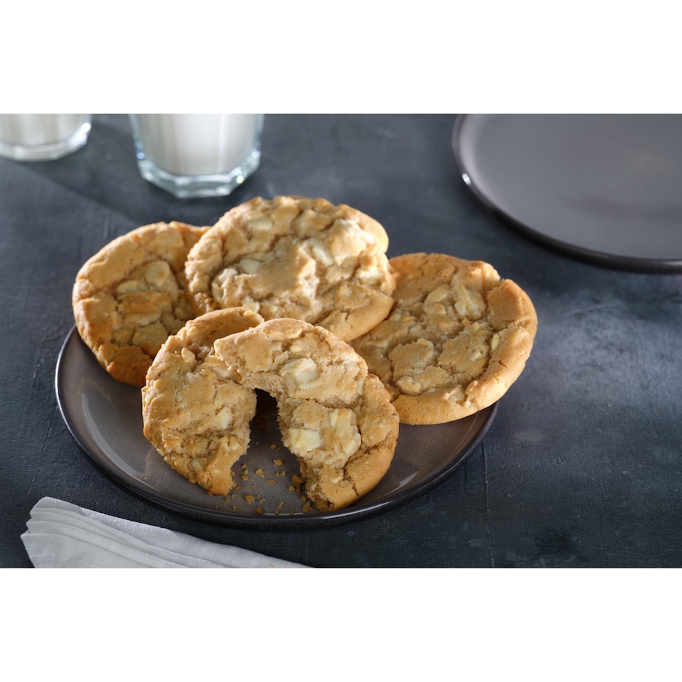 image 1 of Tesco Finest Belgian White Chocolate Cookie 4 Pack