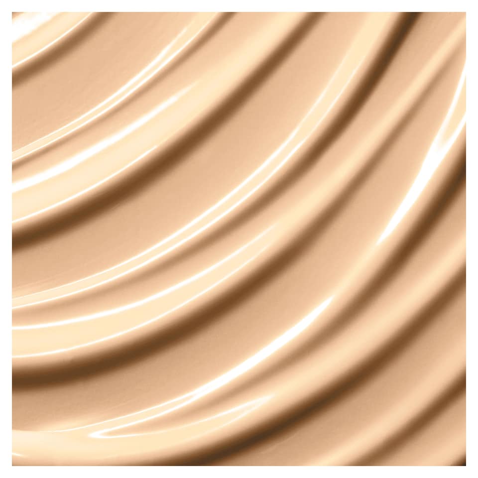 image 1 of Garnier Vitamin C Wonder Tint Tinted fluid SPF50 Light 40ml