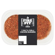 Tesco Fire Pit 2 Salt & Chilli Chicken Burgers 360g.