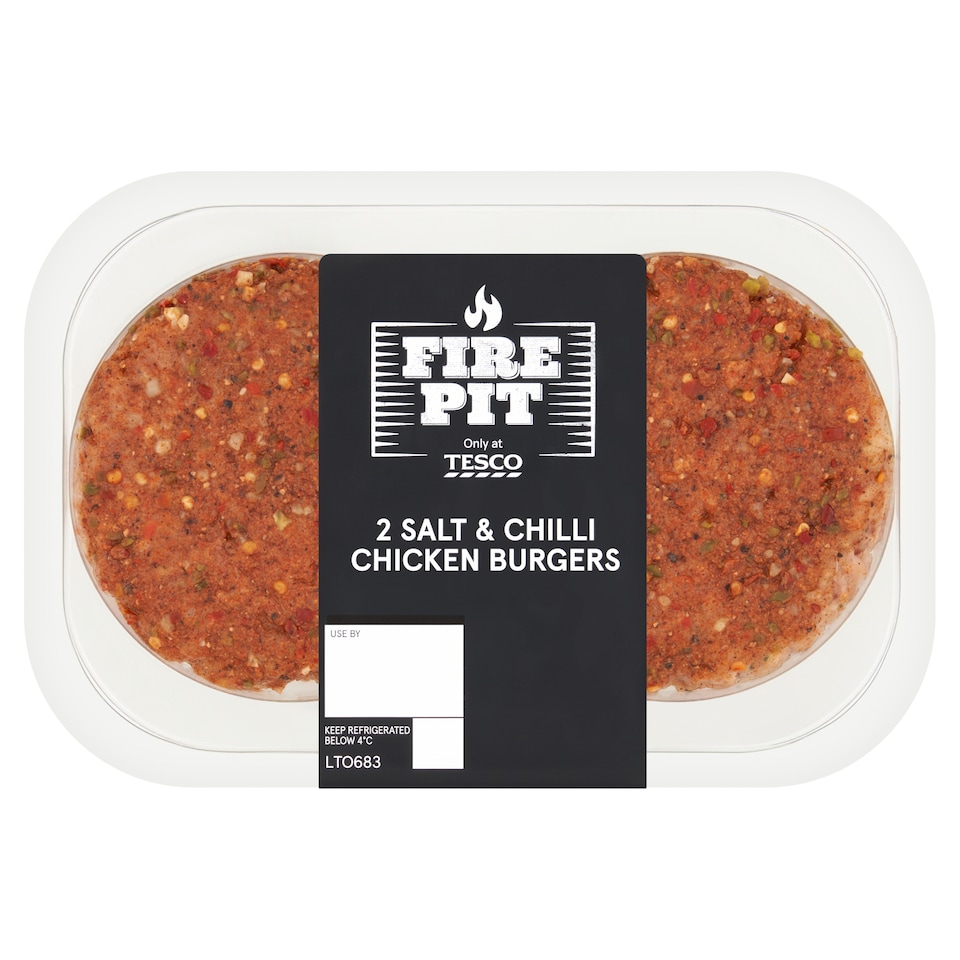 Tesco Fire Pit 2 Salt & Chilli Chicken Burgers 360g.