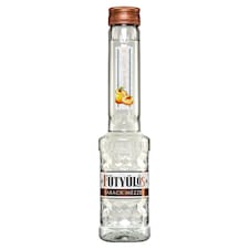 Fütyülős barack ízű likőr mézzel 24,5% 0,5 l 