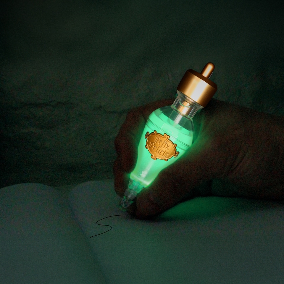 image 1 of Harry Potter Magnetic Notebook & Potion Pen Christmas Gift