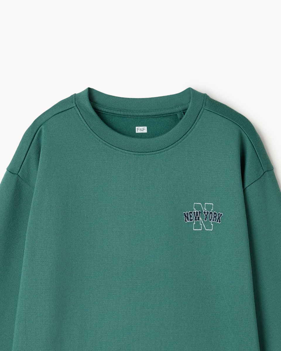 image 1 of F&F Boys Sweatshirt and Bottoms Pyjama Set in Green
