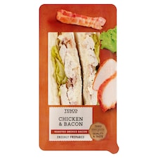 Tesco toast sült csirkemellel, majonézzel, római salátával és füstölt-sült szalonnával 167 g
