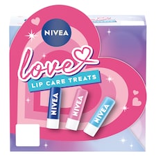NIVEA Love Lip Care Treats Gift Set