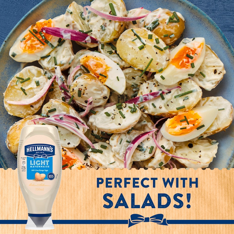 image 1 of Hellmann's Light Mayonnaise Squeezy 750ml