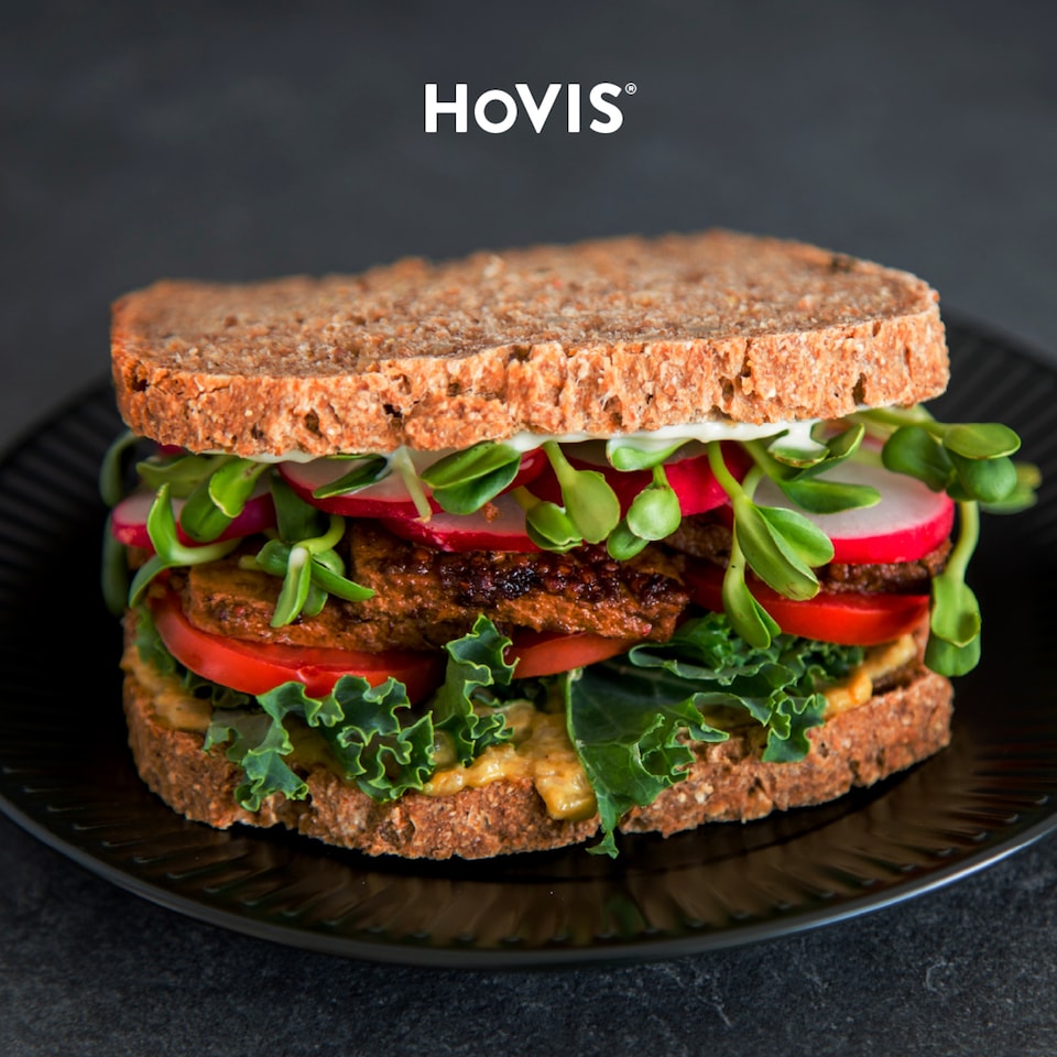 image 1 of Hovis Wholemeal Tasty Medium Bread 800g
