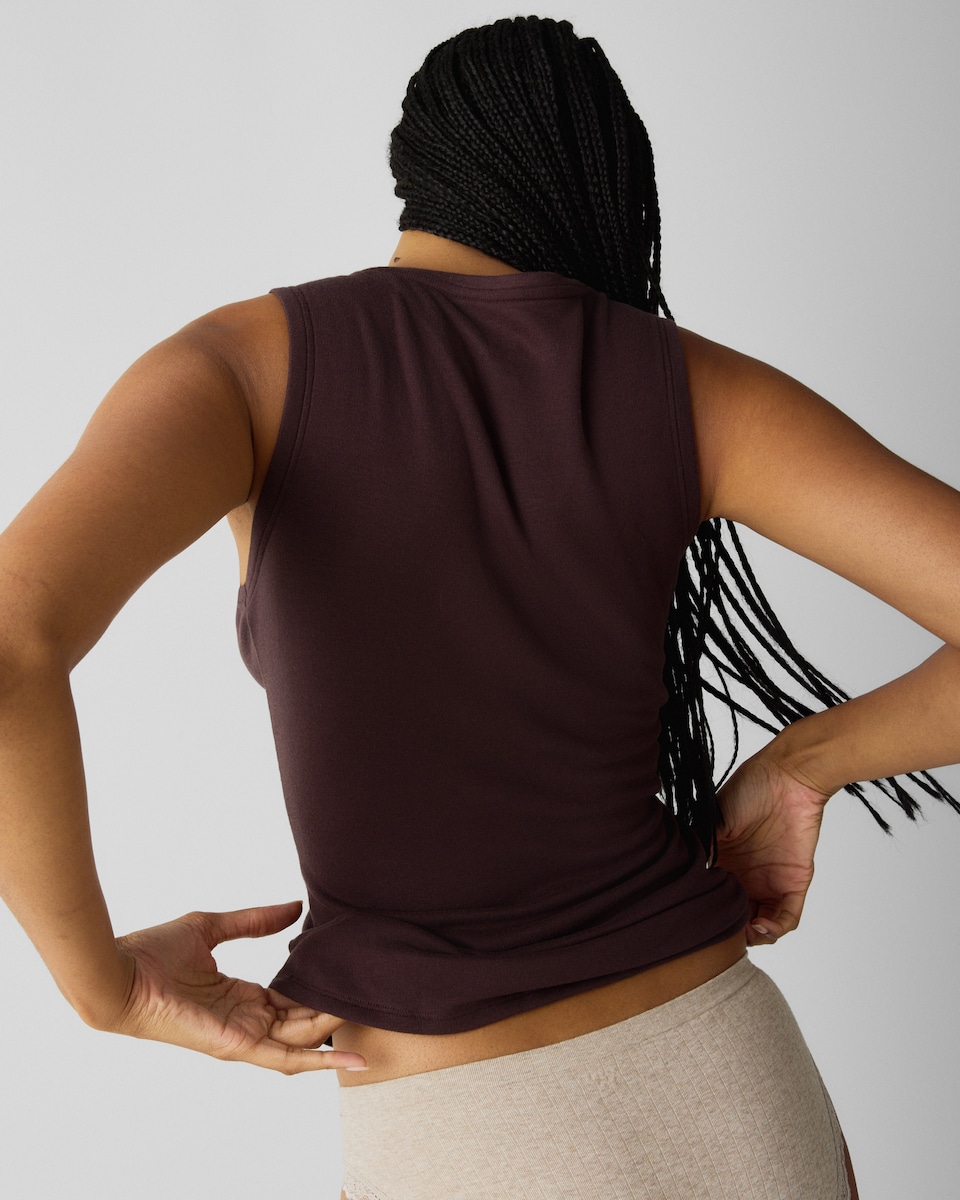 image 1 of F&F WARMPLUS™ Medium Warmth Thermal Vest in Chocolate