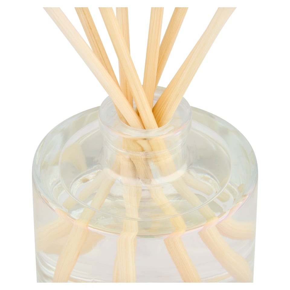 image 1 of F&F Home Floral Bouquet Reed Diffuser Snowdrop 200Ml