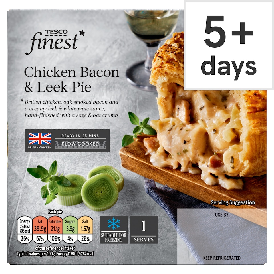 Tesco Finest Chicken, Bacon & Leek Pie 250g