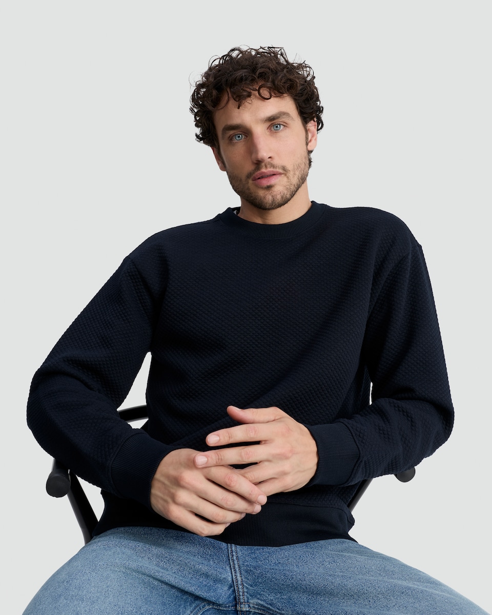 image 1 of F&F Quilted Textured Crew Sweatshirt in Navy