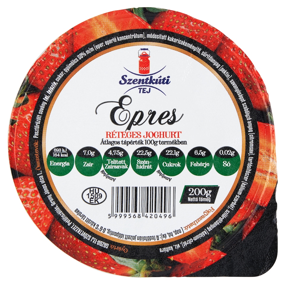 Szentkúti Tej Strawberry Layered Yogurt 200 g