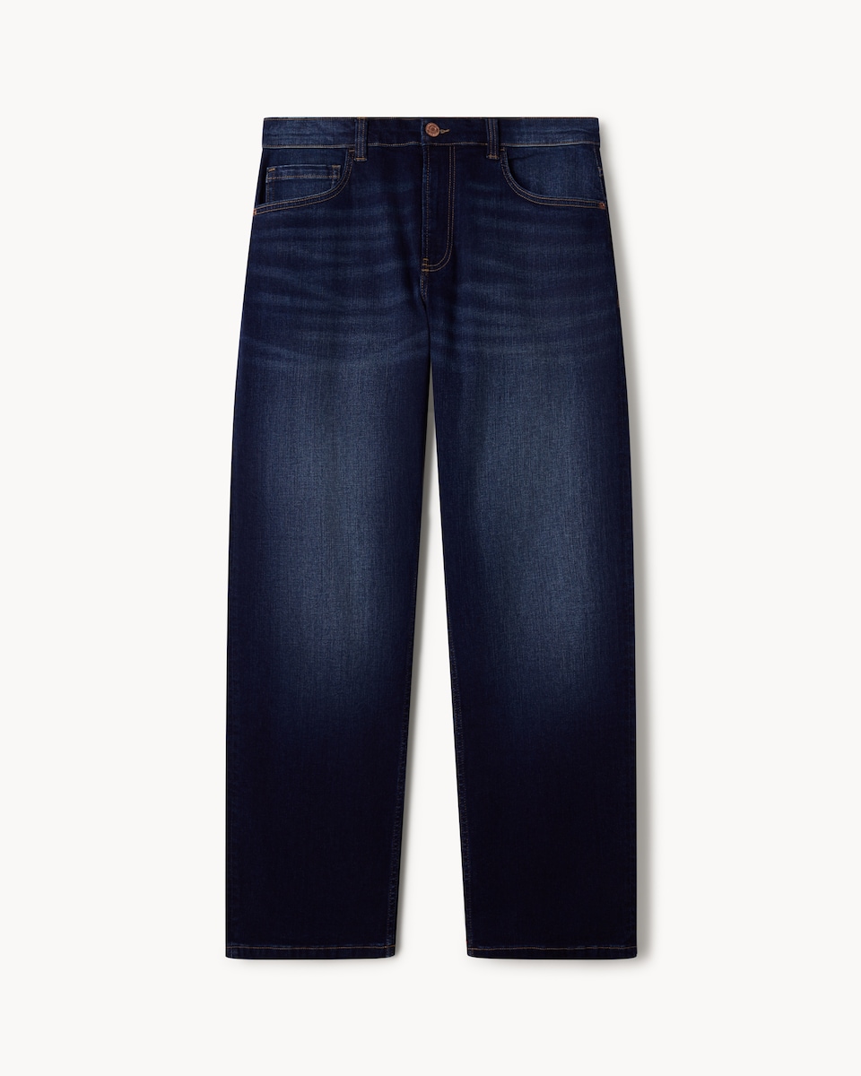 image 1 of F&F Relaxed Fit FREEFIT® Jeans in Navy